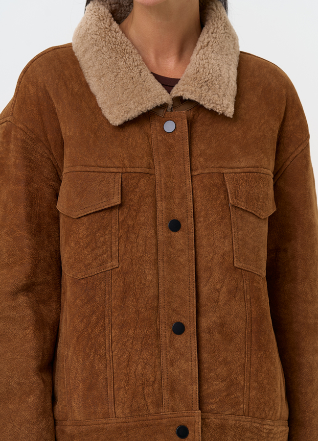 Женская дубленка - 