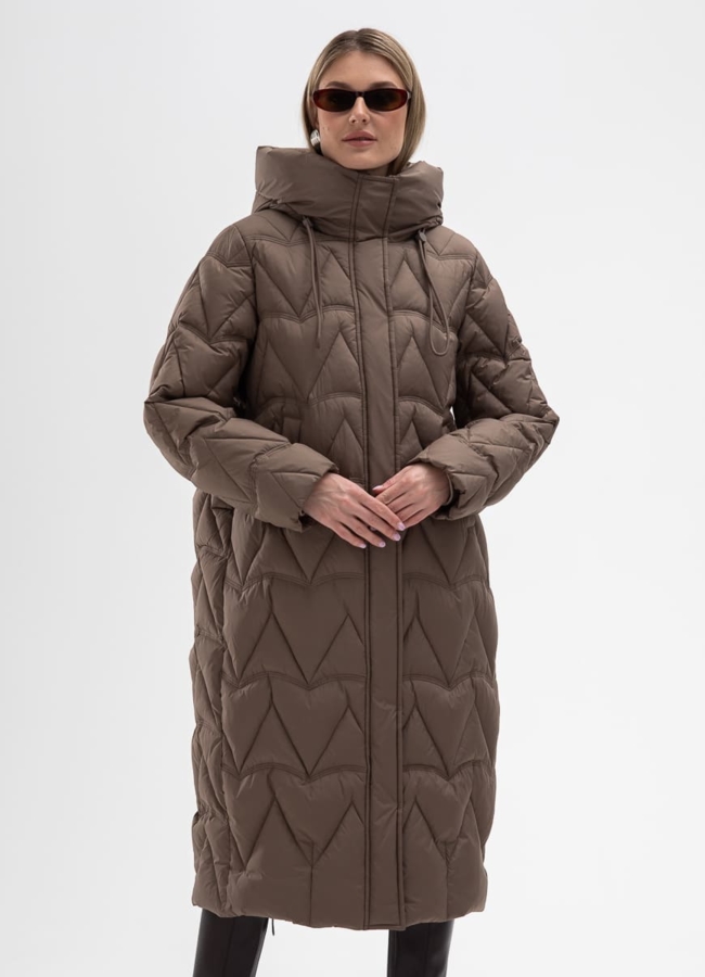 Женский пуховик коричневого цвета модель № 31137 в кредит
