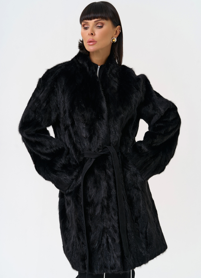 фото Женская шуба из меха норки в черном цвете модель № 31296