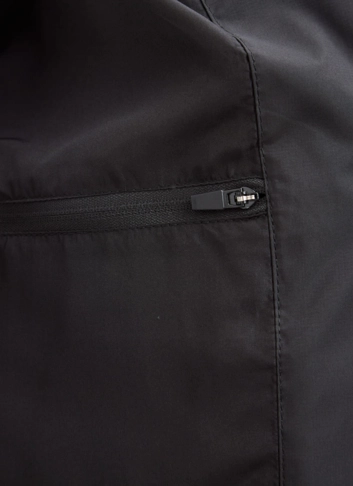 Мужской черный пуховик больших размеров