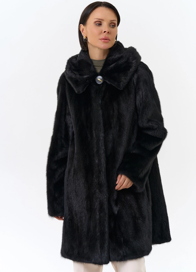 Шуба из норки с капюшоном черного цвета модель № 27662 меха малина