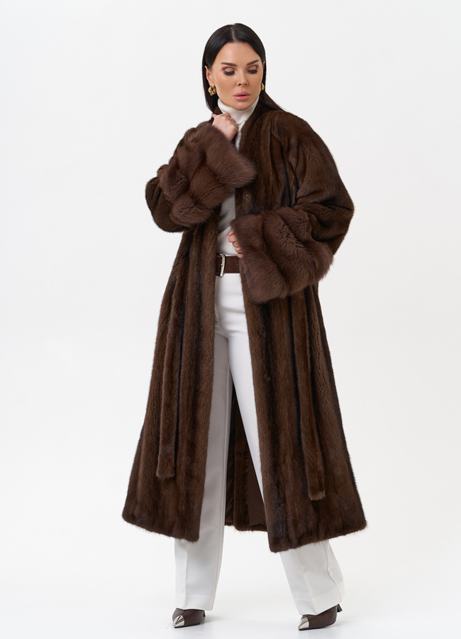 Шуба из скандинавской норки с куницей модель № 29258 универмаг малина