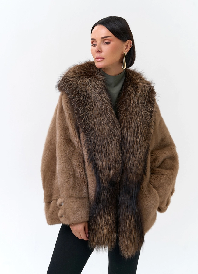 фото Куртка из норки с отделкой из меха чернобурки  модель № 24740
