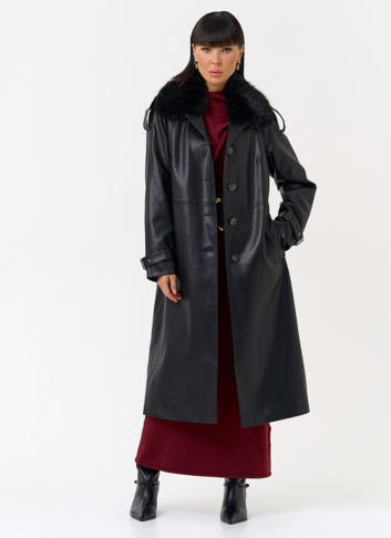 Женское утепленное пальто из экокожи с воротником из эко меха